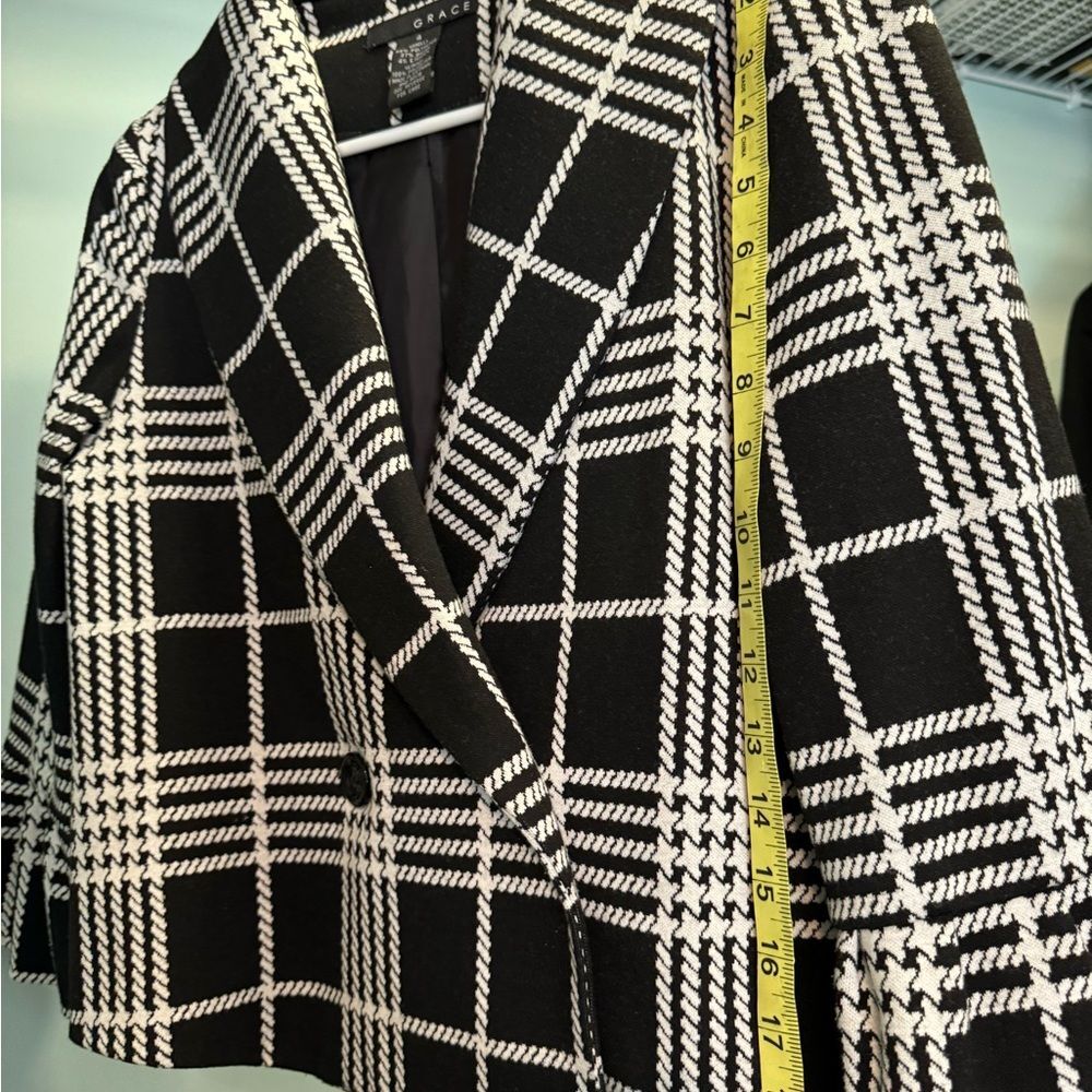 Grace Women’s Window Pane Blazer SZ 4 – Black & White, Bell Sleeves - Picture 5 of 5